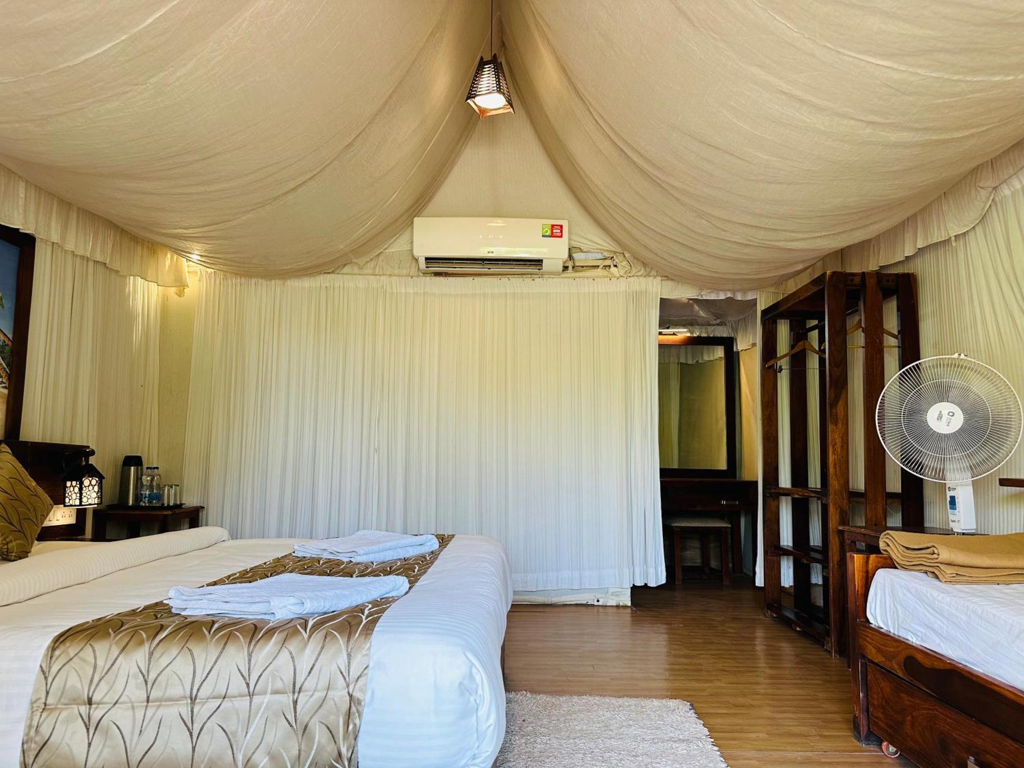 Lion Park Hotel & Resorts Sasan Gir Extérieur photo