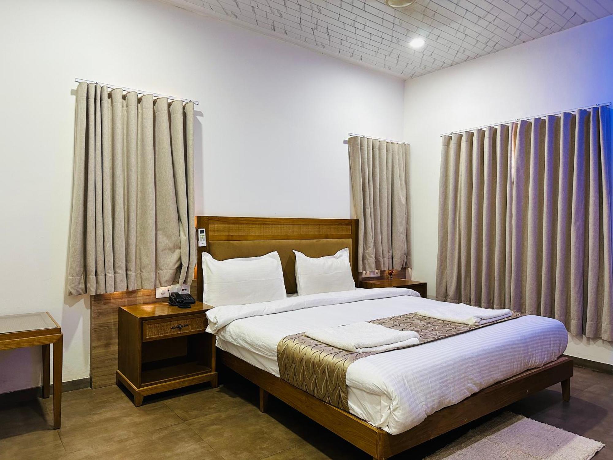 Lion Park Hotel & Resorts Sasan Gir Extérieur photo
