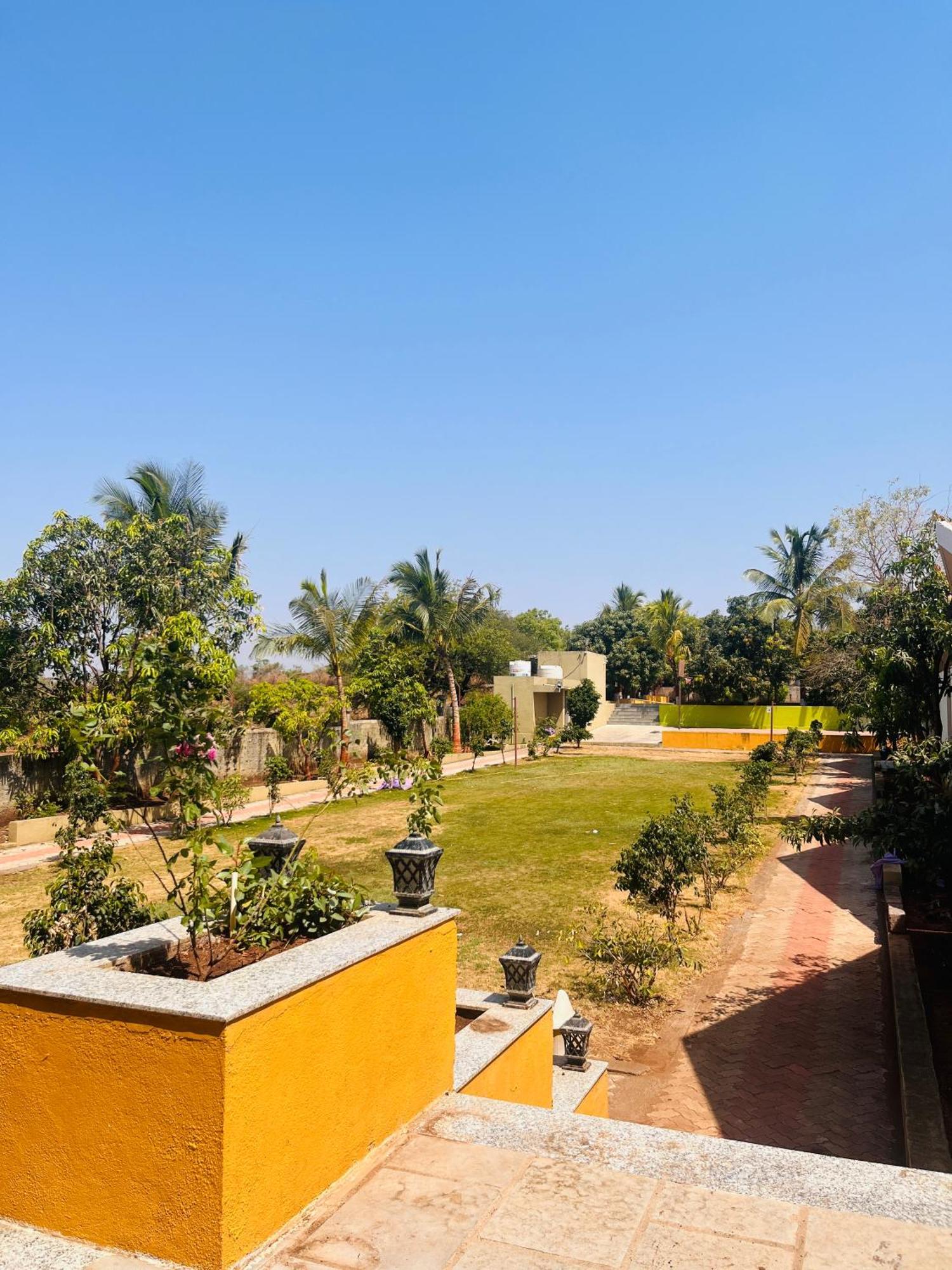 Lion Park Hotel & Resorts Sasan Gir Extérieur photo