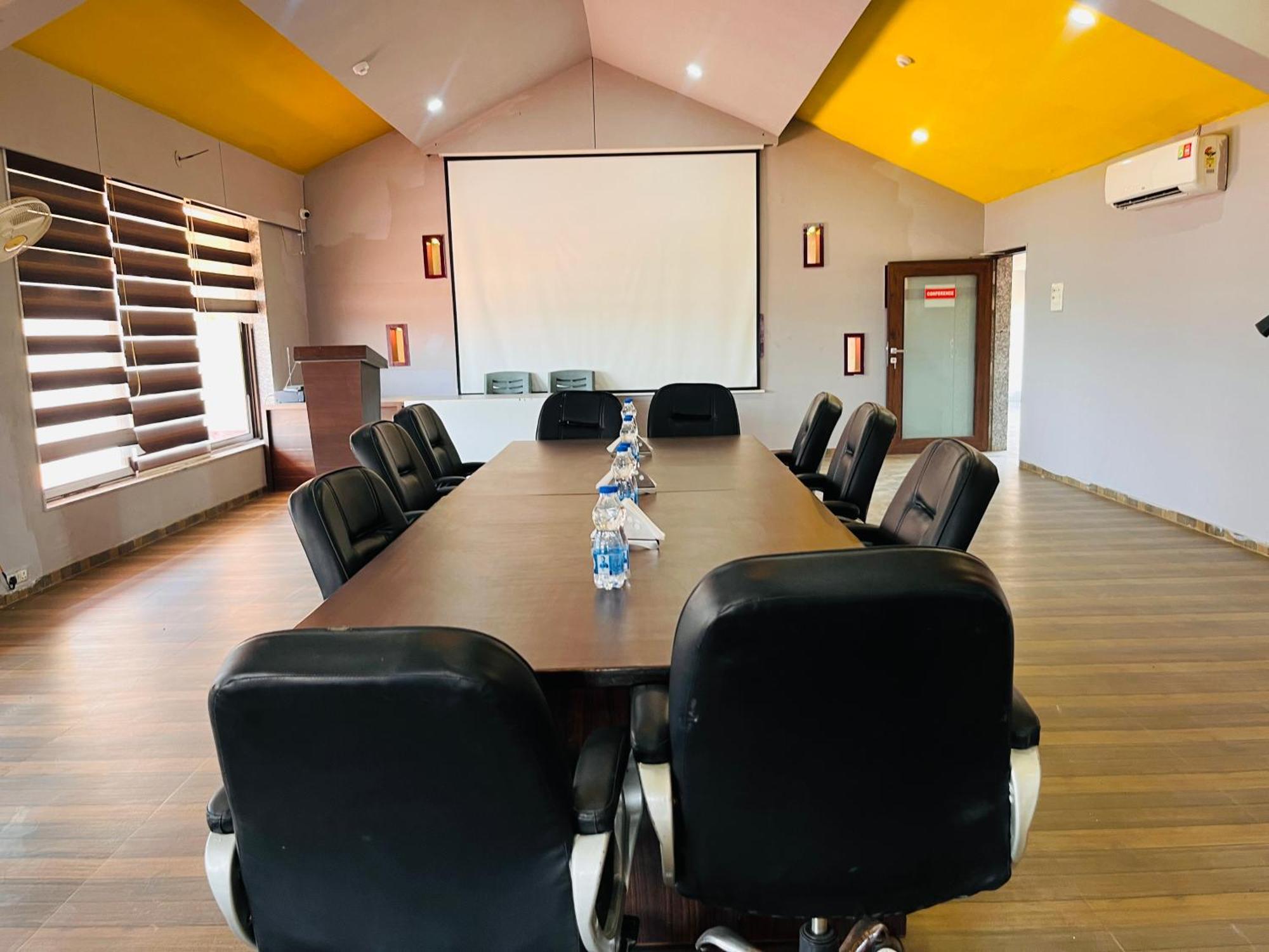 Lion Park Hotel & Resorts Sasan Gir Extérieur photo