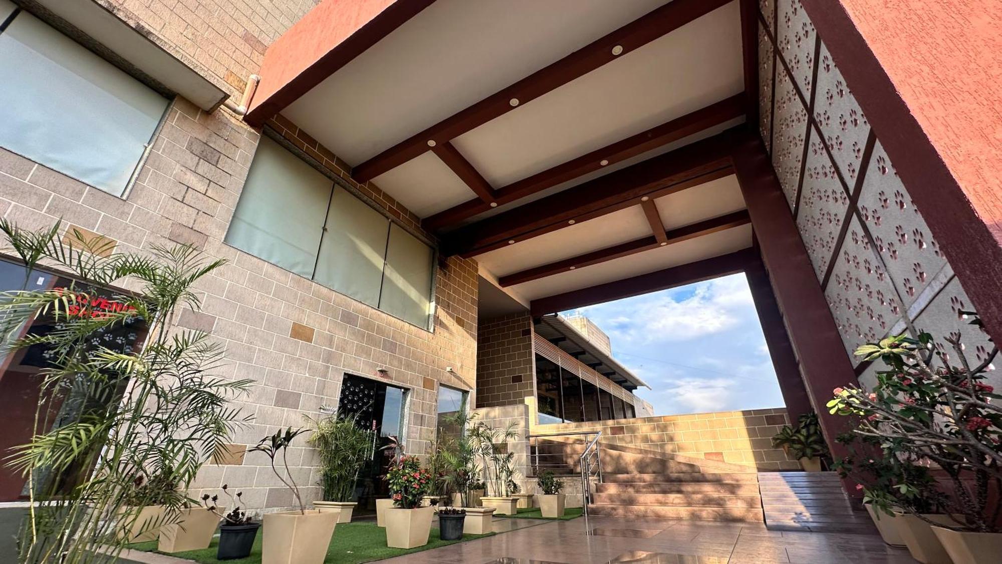 Lion Park Hotel & Resorts Sasan Gir Extérieur photo