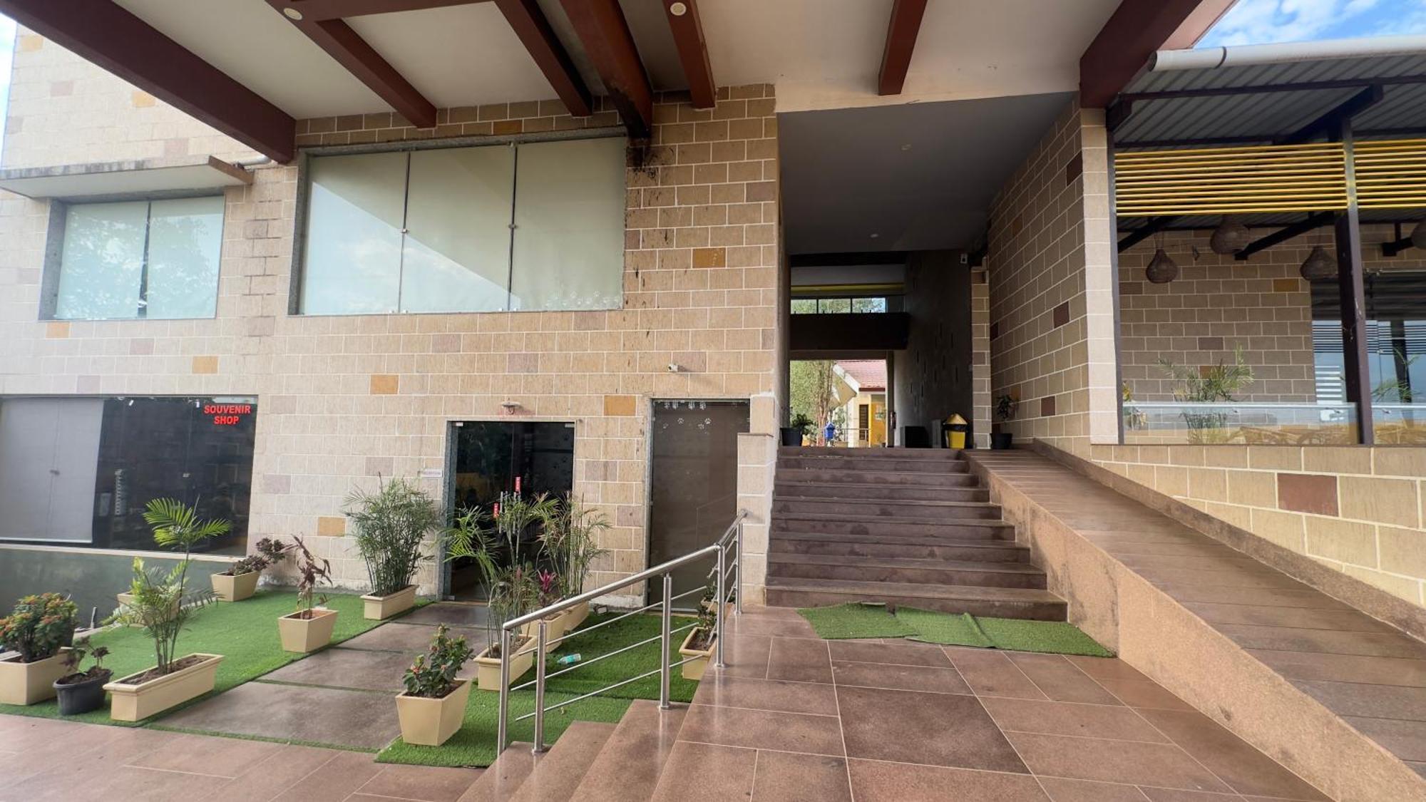 Lion Park Hotel & Resorts Sasan Gir Extérieur photo